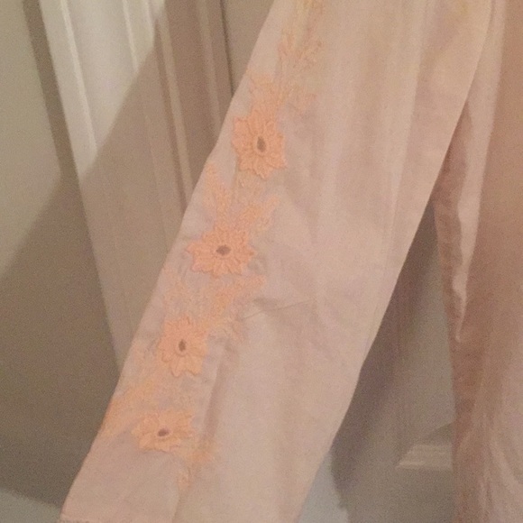 NWOT J. Crew Blush Light Pink Embroidered Blouse - Picture 4 of 4